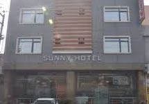 Hotel Sunny, Batala